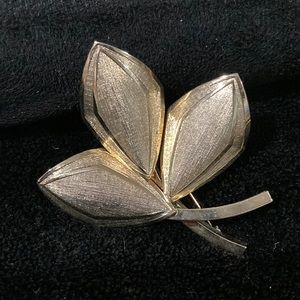 Gold leaf brooch